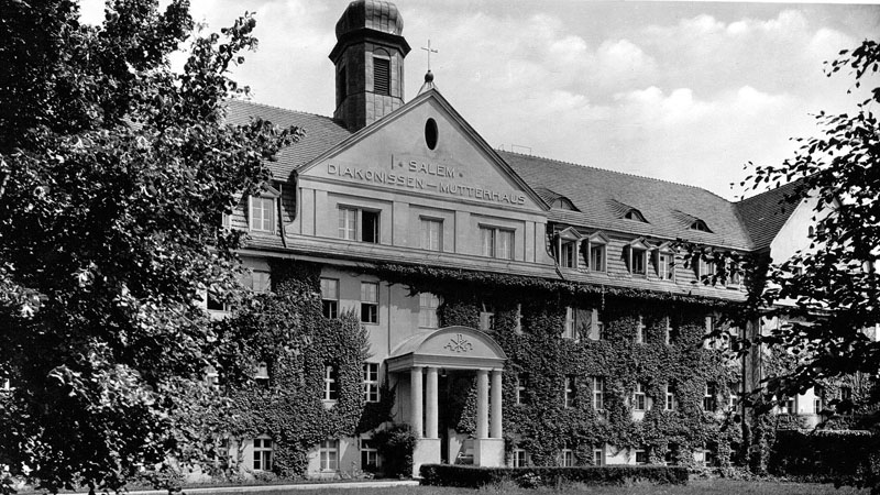 1914 verlegte die Schwesternschaft ihren Sitz in das Mutterhaus in Köslin. 